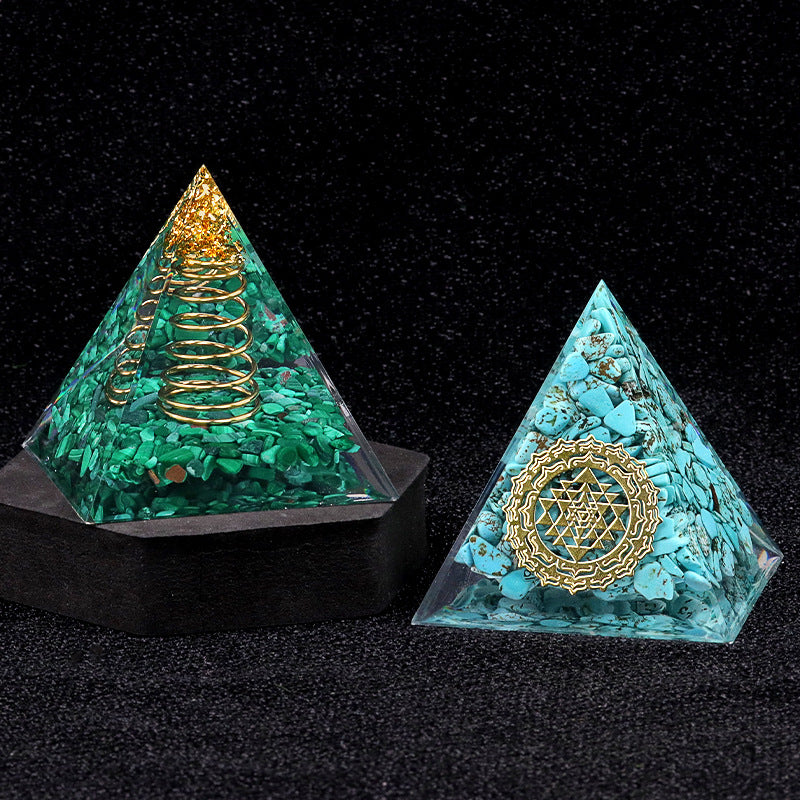Natural Crystal Chip Orgone Pyramid — 5cm Resin Desk Ornament